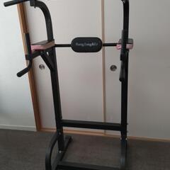 値下げ早いもの勝ち！ぶら下がり健康器 マルチジム 懸垂マシン 筋トレの画像