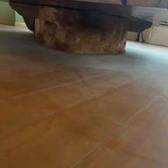 屋久杉テーブルの画像