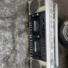 SANYO製のダブルカセットステレオラジカセ、WMR-D25