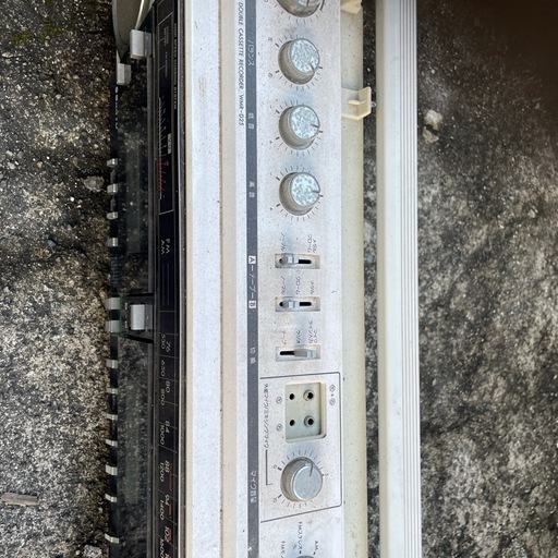 SANYO製のダブルカセットステレオラジカセ、WMR-D25
