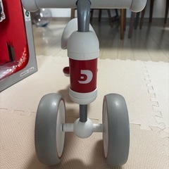 1才からのチャレンジバイク　Dバイクミニプラス（赤）の画像