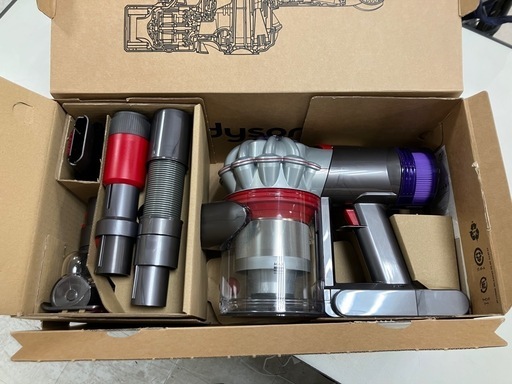 掃除機　dyson HH15 V8 Focus Clean