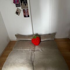 Nitori 2-Seater Sofa (Reclines Flat) – Pickup Onlyの画像