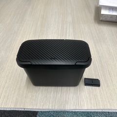 車用ダストボックスの画像