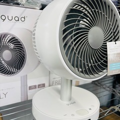 【新品】QUADS 充電式 サーキュレーター フリーリー FREELY リモコン付 伸縮式コードレス 扇風機の画像