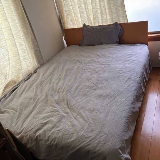 美品⭐︎ダブルベッド