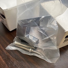 新品　
KAWAJUN 手摺り受け金物2個の画像