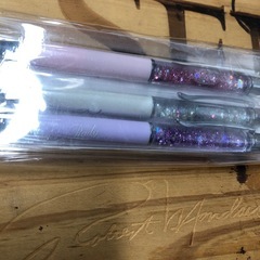 rady キラキラボールペンの画像