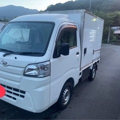 ダイハツ 軽トラック ボックス型 荷台 ホワイト　ハイゼット　冷凍車　中温　冷蔵の画像