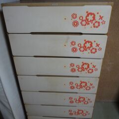 タンス　ベビー用　木製　アンティーク家具　収納家具　美品　②の画像