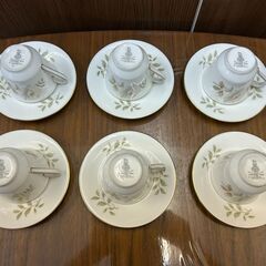 ロイヤルドルトン　YORKSHIRE ROSE　ティーカップ＆ソーサー　６セットの画像