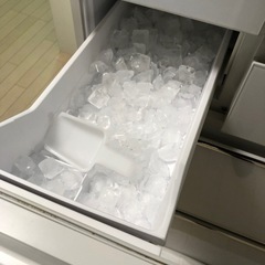 日立の冷蔵庫の画像