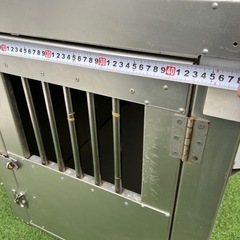 ペットケージ　アルミ製輸送用犬舎
の画像