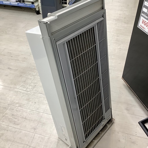 安心の6ヶ月保証付き！！ 窓用エアコン　CORONA 2020年製　1.8kw リモコン付　クリーニング済【トレファク堺福田店】