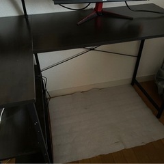 L字型パソコンデスクの画像