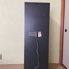 カメラの保管で使っていた「防湿保管庫」を譲ります。の画像