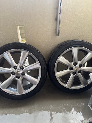 クラウン純正ホイール