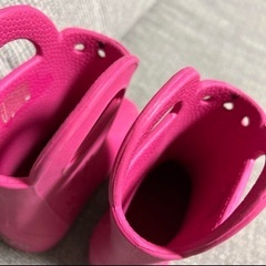 今週末まで　クロックス　crocs ピンク 長靴 C10の画像