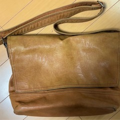 【Rename】合皮ショルダーバッグ👜