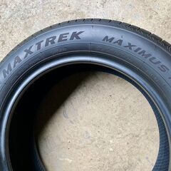 MAXTREK MAXIMUS M2 195/60R16 89H 中古タイヤ4本セットの画像