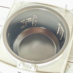 新品❗️三菱 IH炊飯器 NJ-UA104 5.5合炊きの画像