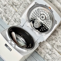 新品❗️三菱 IH炊飯器 NJ-UA104 5.5合炊きの画像