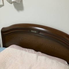シングルサイズ　下に収納付き　マットレス付きの画像