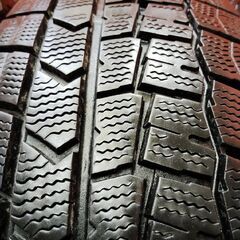 DUNLOP WINTER MAXX WM02 185/65R15 15インチ スタッドレス 4本 24年製 バリ溝 シエンタ フリード MAZDA2 アリオン プレミオ等　(KTG294)の画像