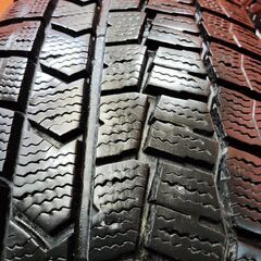 【走行短め】DUNLOP WINTER MAXX WM02 185/65R15 15インチ スタッドレス 4本 23年製 ノート フリード デミオ audi/A1 ティーダ等　(KTG295)の画像