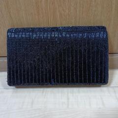 【新品未使用】コンパクトなショルダーバッグ・小物入れの画像