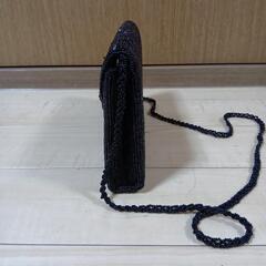 【新品未使用】コンパクトなショルダーバッグ・小物入れの画像