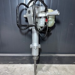 【大阪】 エンジンコンクリートブレーカー ブレーカー エンジン式ビーガン ビーガン CB4410 解体 建設機械 ゼノア 即使用可能 現場 土木 の画像