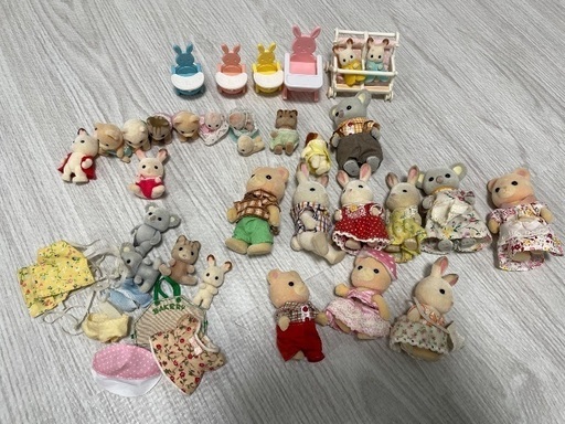 シルバニアファミリー　まとめ売り　赤い屋根の大きなお家など