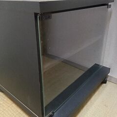 テレビ台