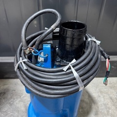 【大阪】 水中ポンプ 鶴見製作所 ツルミ ツルミポンプ 200V 一般工事排水用 三相200V建設機械 現場 土木 工事 貿易 即使用可能 ポンプ 水　の画像