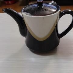 皿、コーヒーカップ、小鉢の画像