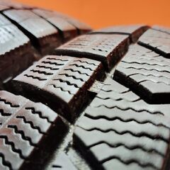DUNLOP WINTER MAXX WM02 185/65R15 15インチ スタッドレス 4本 23～24年製 バリ溝 MAZDA2 シエンタ ベンツAクラス ティーダ等　(KTG290)の画像