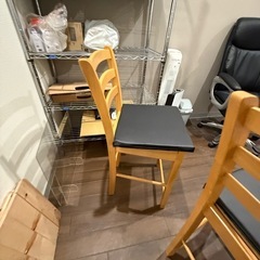 椅子、テーブル全セットの画像