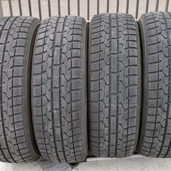 特価品トーヨー製冬タイヤ　工賃込み１９５／６５Ｒ１５　４本セット　②