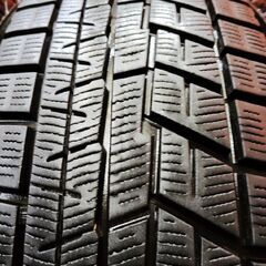 YOKOHAMA ice GUARD iG60 185/65R15 15インチ スタッドレス 4本 22～24年製 バリ溝 シエンタ ティーダ フリード ベンツAクラス等　(KTH289)の画像
