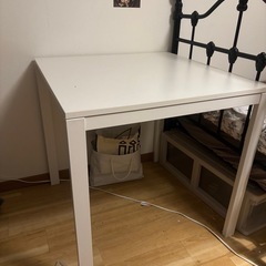 ※成約済み【無料】IKEA ダイニングテーブル