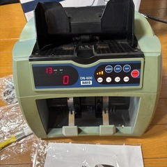 DAITO 紙幣計数機　DN600 電源ok ジャンク　メンテ必要ですの画像