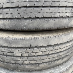 無料　引き取り限定　トラックタイヤ　205/85/16　の画像