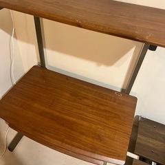 パソコン、テレビ台の画像