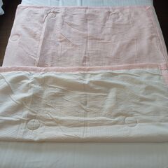 未使用！ピンク 大豆繊維　肌布団　掛け布団 70x150cm　洗える 軽量の画像