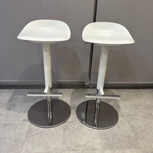 IKEA カウンターチェア　ヤニンゲ　ハイチェア