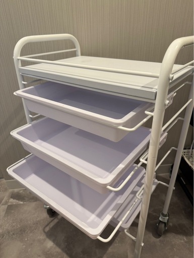 マツエク・エステ・美容室ワゴン