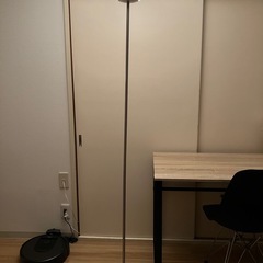 IKEAフロアライト