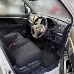 ワゴンR スティングレーの画像