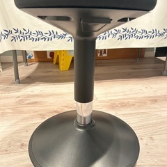 バランスチェア 姿勢矯正の画像